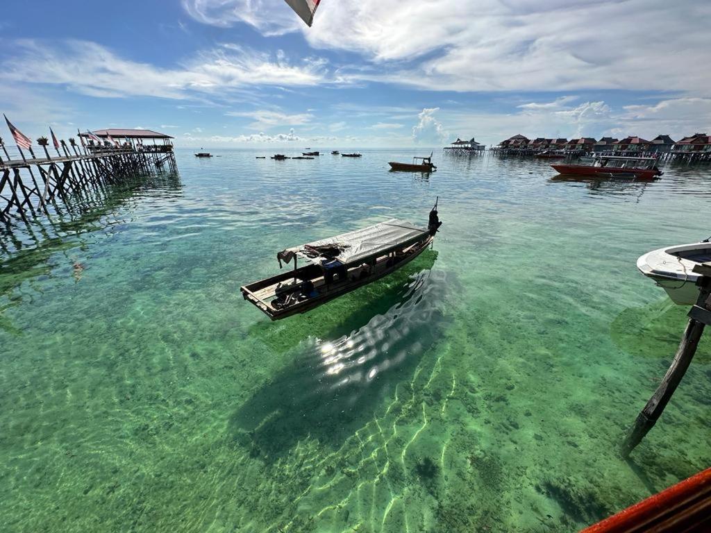 Appartement Mabul Backpackers à Mabul Island Extérieur photo